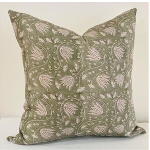 Vintage Block Print Floral Green and Beige Throw Pillow Cover -Pack of 1